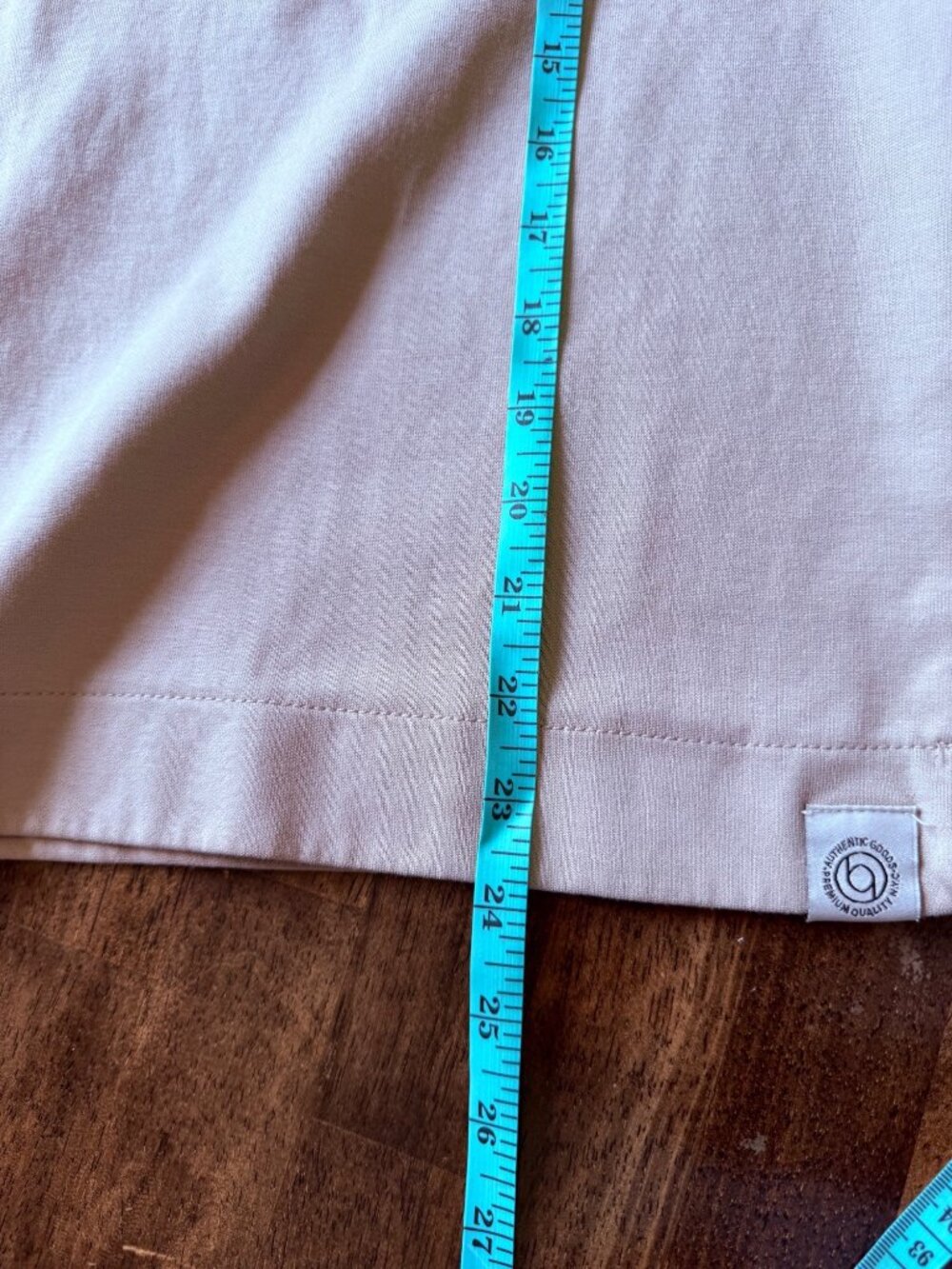 Hudson & Barrow Knit Wear Tan Short Sleeve Crewneck Sweatshirt Size Small - Picture 7 of 7